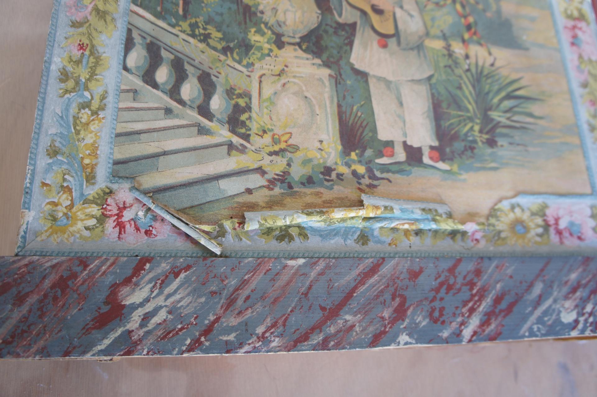 Avant restauration - Vue de la frise partie basse